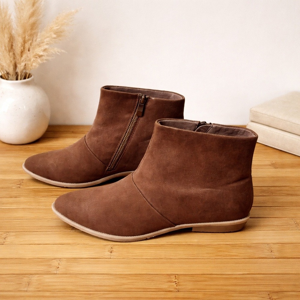 Antelope Ankle Boots Brown Metallic Low Heel Sz‎ 41 NWOB Western Festival Casual
